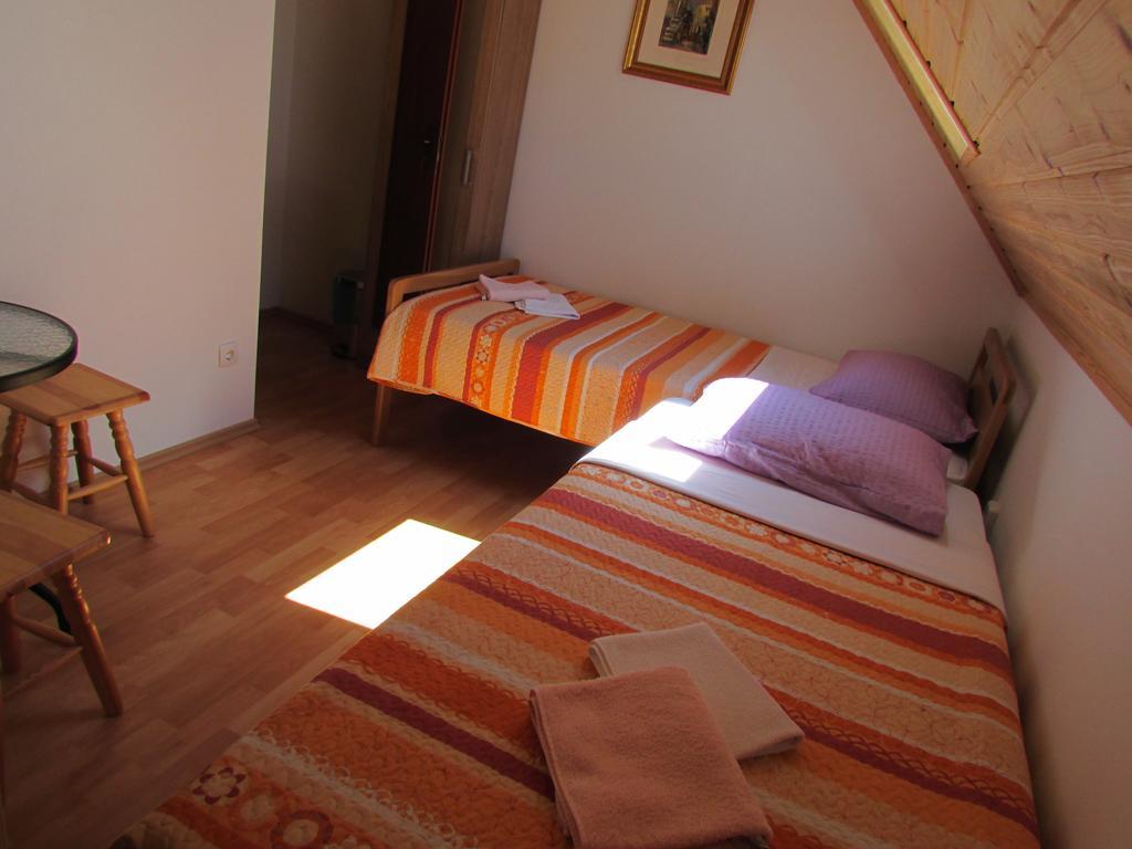 Guest House Nenad Plitvička Jezera Buitenkant foto