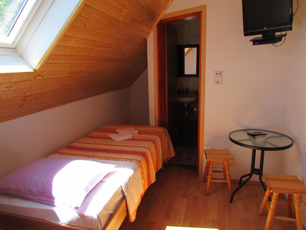 Guest House Nenad Plitvička Jezera Buitenkant foto