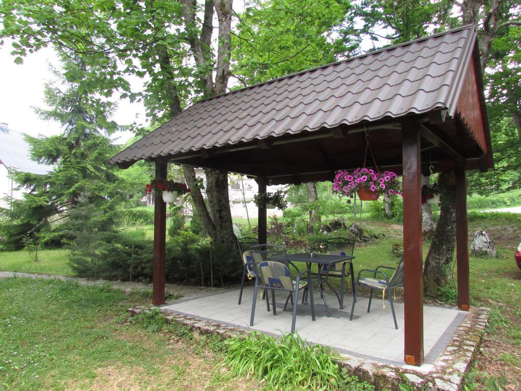 Guest House Nenad Plitvička Jezera Buitenkant foto