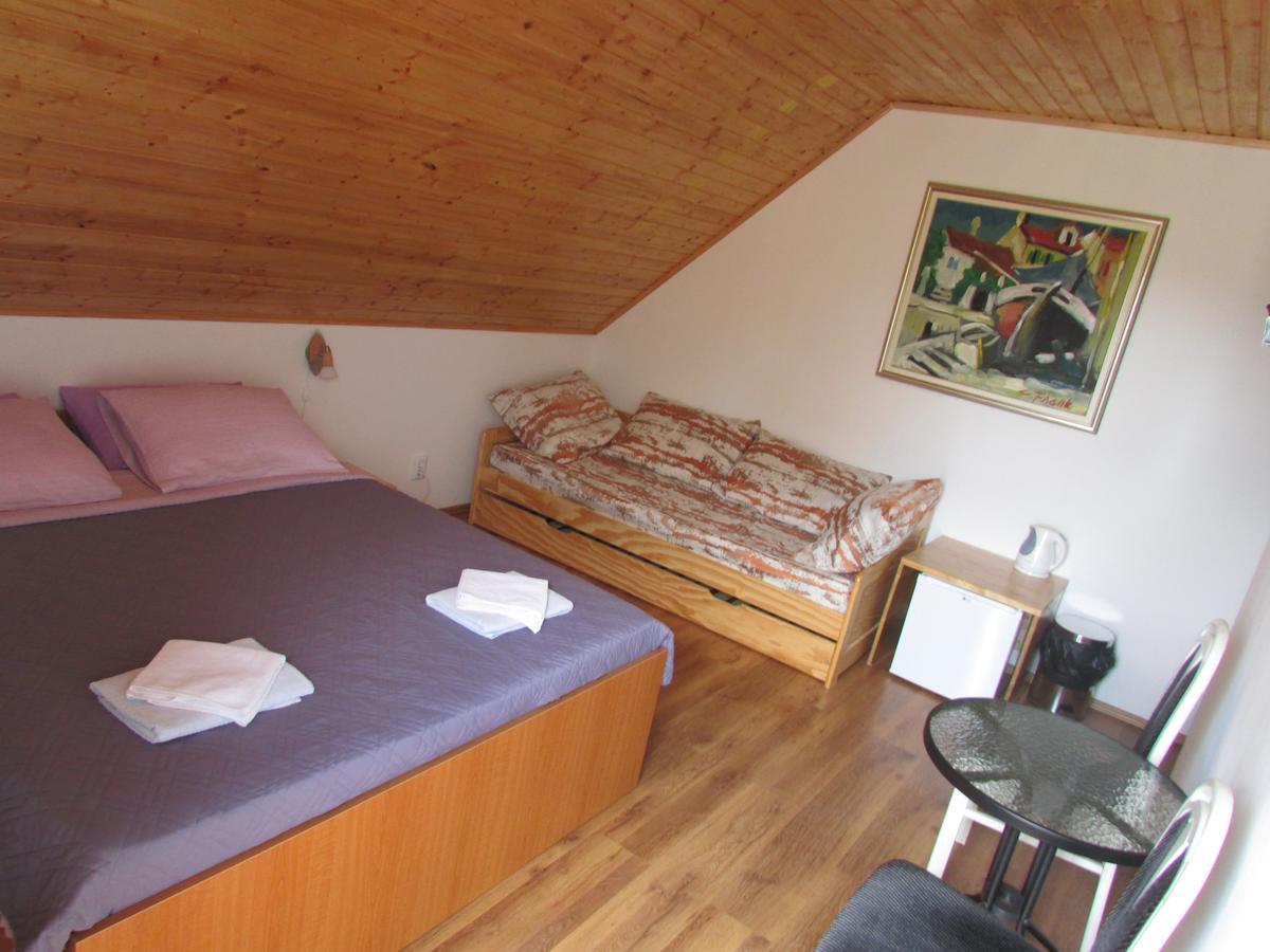 Guest House Nenad Plitvička Jezera Buitenkant foto